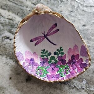Decorative Shell with‎ Dragonfly and Floral Design Stocking Stuffer Gift